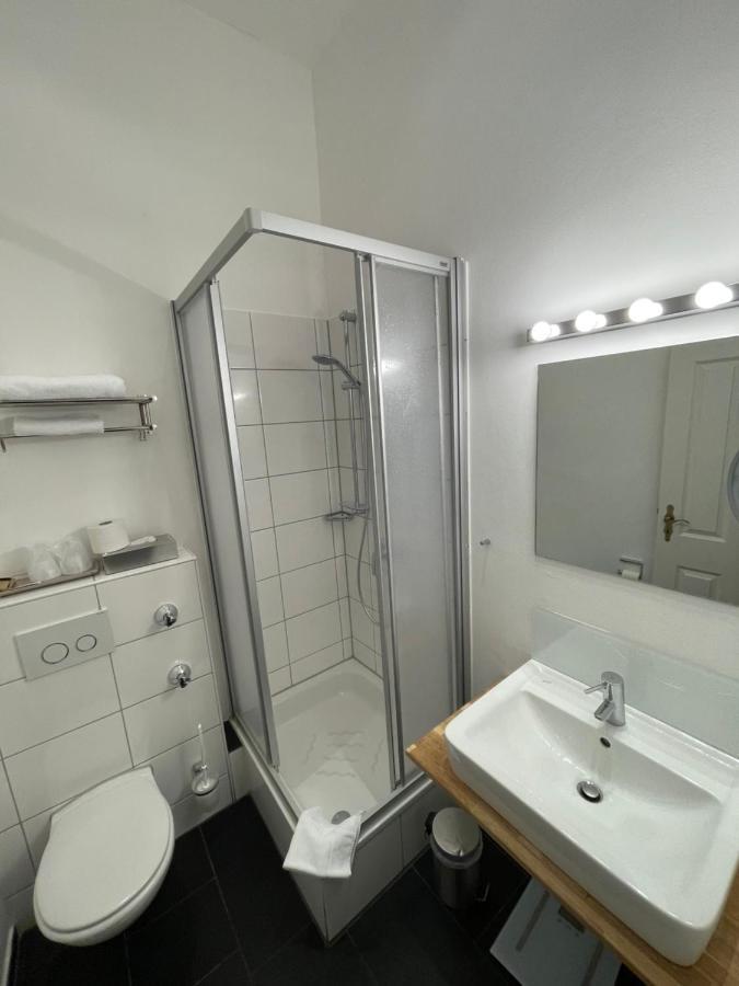 Lili Living Hotel Ratingen Exterior foto
